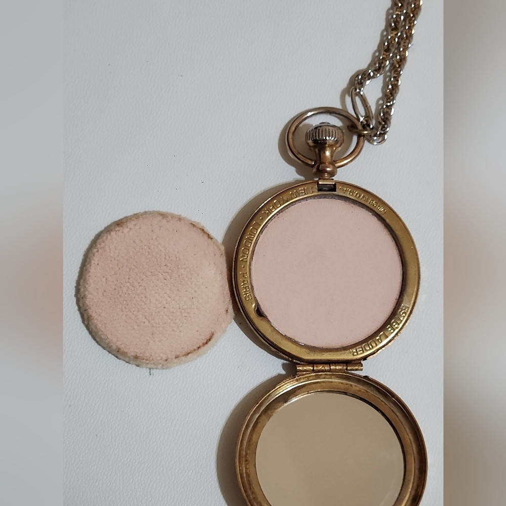 Estee Lauder Vintage Lucidity Compact Necklace - Picture 11 of 16